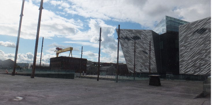 Belfast-Titanic-museum-haven-kranen-Noord-Ierland