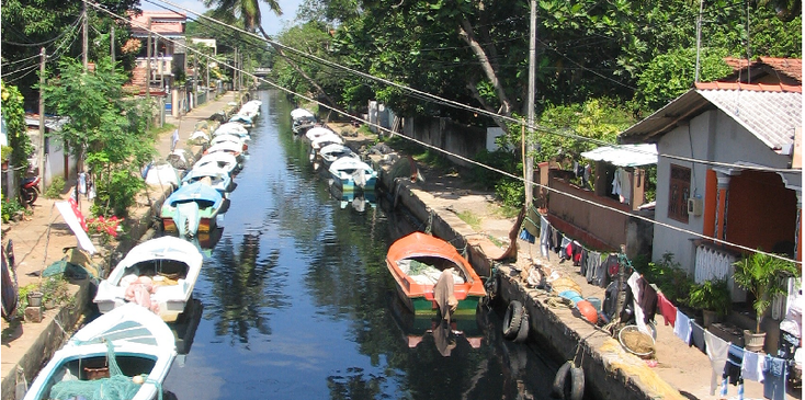 Negombo-kanaal-Koloniaal-Hollands-VOC-boot-was-Sri-Lanka