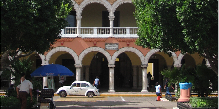 Merida-streetlife-Yucatan-Mexico