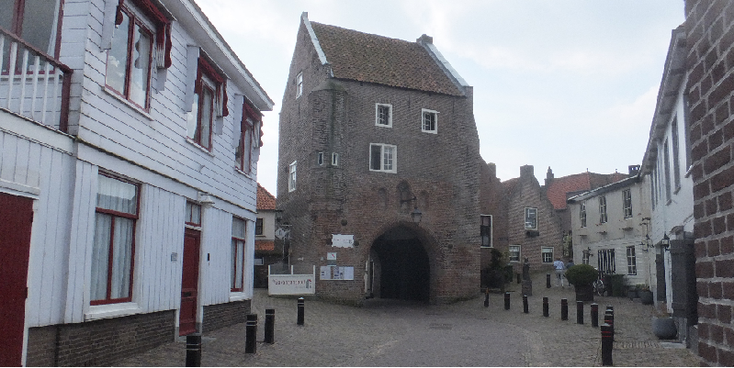 Woudrichem-poort-Nederland