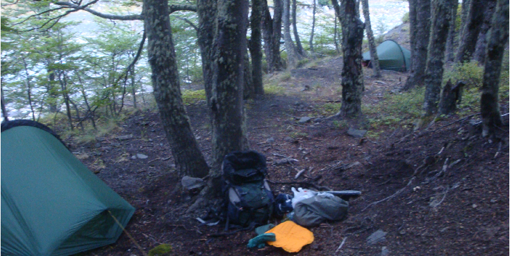 Torre-del-Paine-nationaal-park-wild-kamperen-tent-Chili