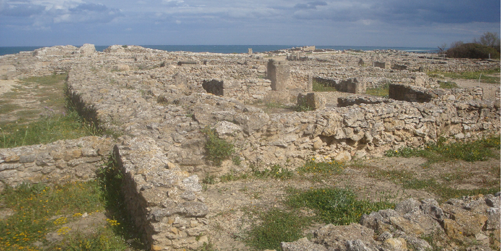 Kerkouane-Kelibia-ruïnes-pilaren-Tunesië