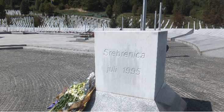 Potocari-Srebrenica-begraafplaats-moslim-1995-oorlog-Bosnië-Herzegovina
