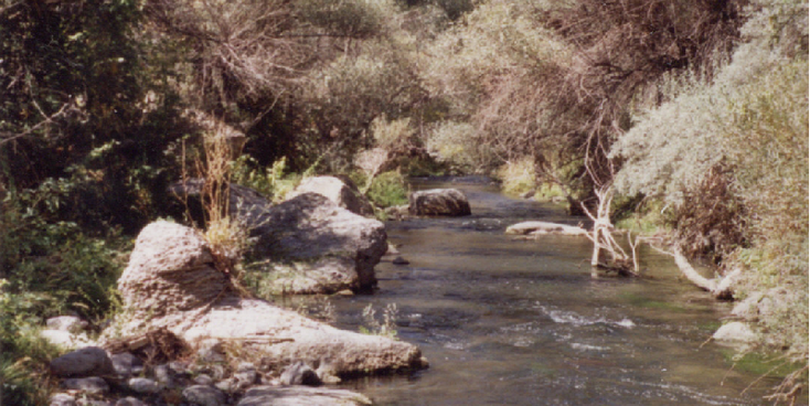 Llhara-gorge-vallei-Goreme-Cappadocië-steile-wanden-rivier-beek-Turkije
