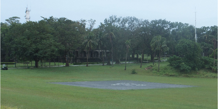Corregidor-paradevelden-Baai-van-Manilla-helicopter-veld-barakken-Amerikaanse-basis-Filipijnen