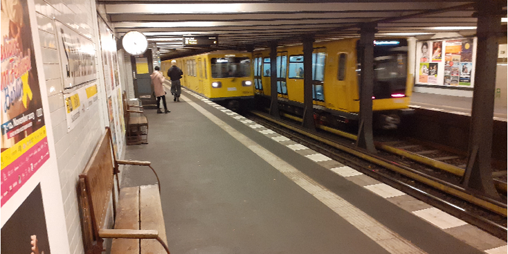 Metro-Berlijn-ondergrondse-U-Bahn-Duitsland