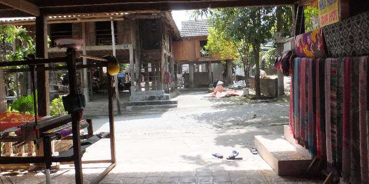 Pom-Coong-Mai-Chau-houten-huizen-op-palen-Vietnam