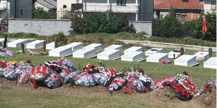 Pristina-Kosovo-monument-berg-onafhankelijk