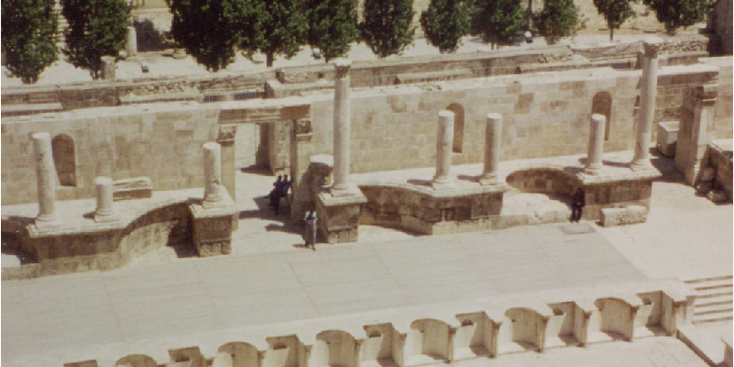 Amman-Citadel-Roman-Forum-Odeon-pilaren-columns-Jordanië