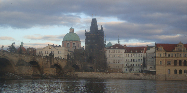 Moldau-Praag-nove-mesto-Vltava-rivier-Tsjechië
