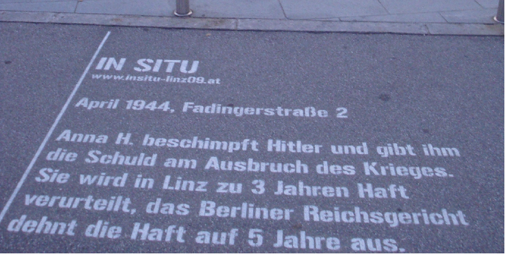 Linz-In-Situ-straat-tekst-Oostenrijk