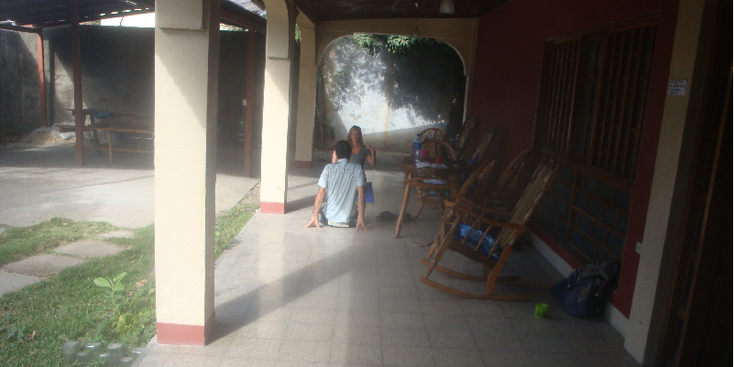 Sonati-Esteli-hostel-tuin-terras-Nicaragua