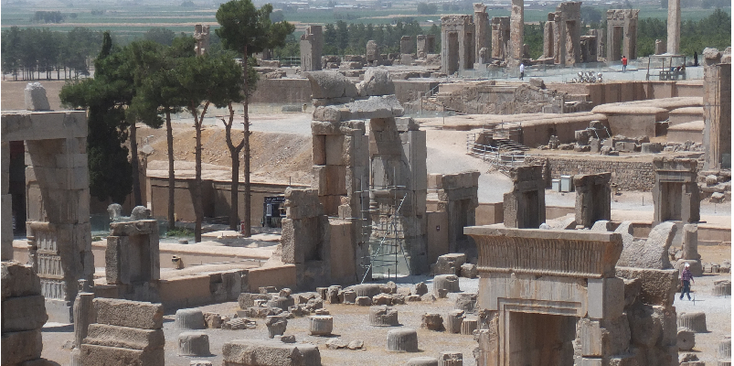 Persepolis-Darius-I-Iran-Ruin-Columns-Archeology-Persia-Shiraz