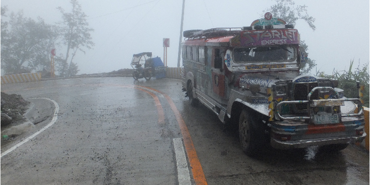 Maligcong-Bontoc-Batad-Banteau-jeepney-mist-Filipijnen