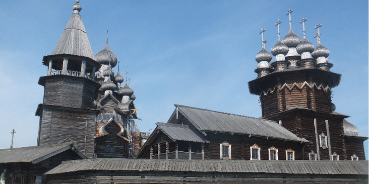 Kizhi-houten-kerk-koepel-eiland-museum-Rusland