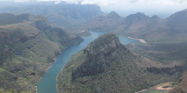 Blyde-River-Canyon-vallei-uitzicht-meer-Zuid-Afrika-nationaal-park