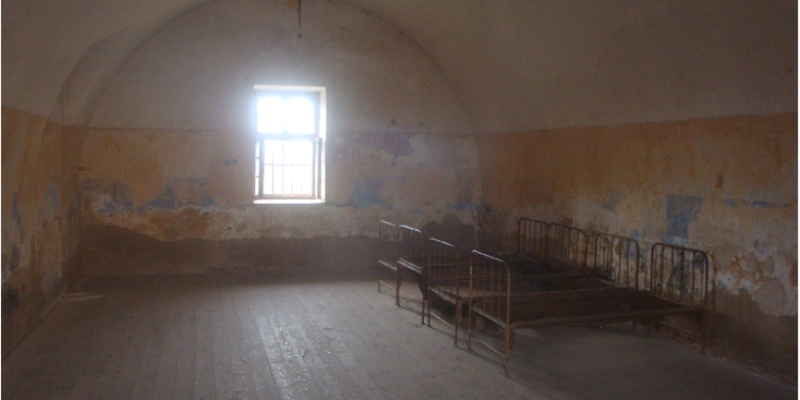 Theresienstadt-ziekenzaal-nr14-Terezin-concentratiekamp-fort-Tsjechie-Tsjechoslowakije-nazi-joden-model-monument