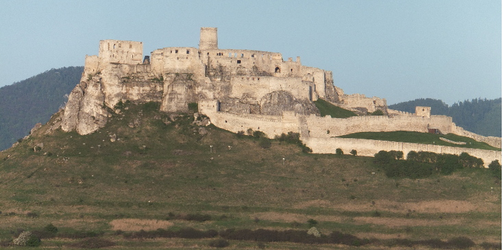 Spisska-Hrad-kasteel-Podhradie-ruïne-Slowakije
