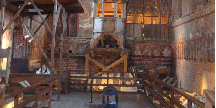 Marlbork-kasteel-Teutoonse-orde-kathedraal-hout-steen-Polen