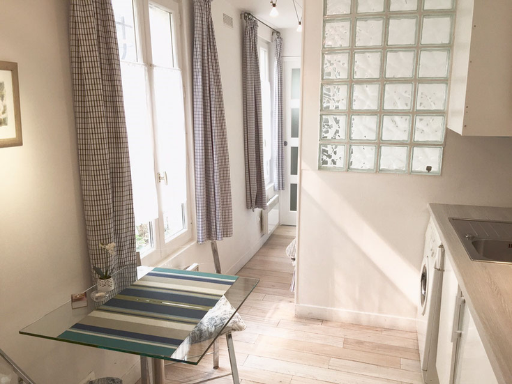 Zwei Zimmer Wohnung Paris "Sacre Coeur"