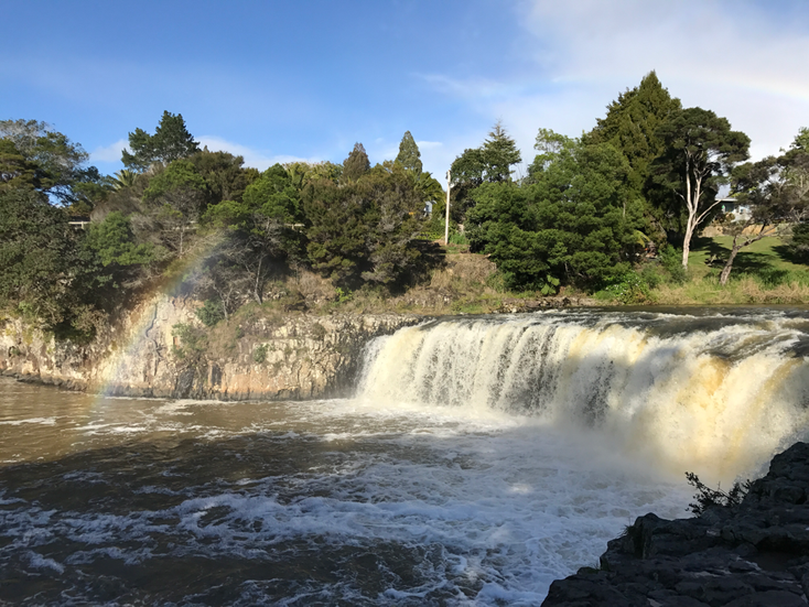 Haruru Falls