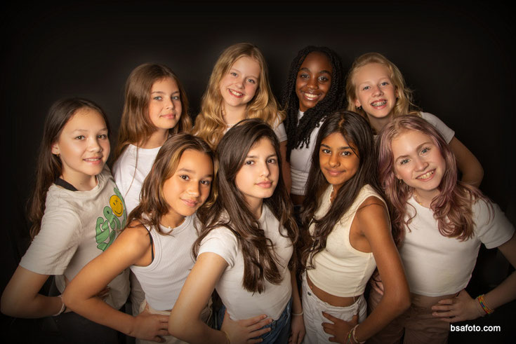 Kinderfeestje fotoshoot in Oosterhout met professionele kinderfotografie en make-up party kinderfeestje met fotoshoot in Oosterhout en Breda