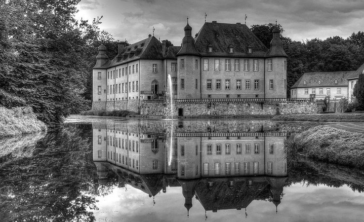 Schloss Dyck im Rhein-Kreis Neuss 