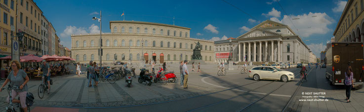 Residenzplatz, München; Theatinerstrasse