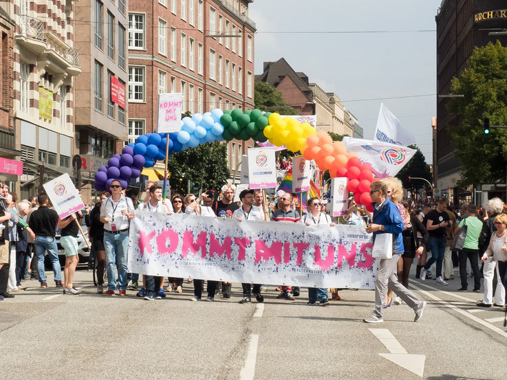 Das diesejährige Motto lautete : Komm mit uns. Diskriminierung ist keine Alternative.