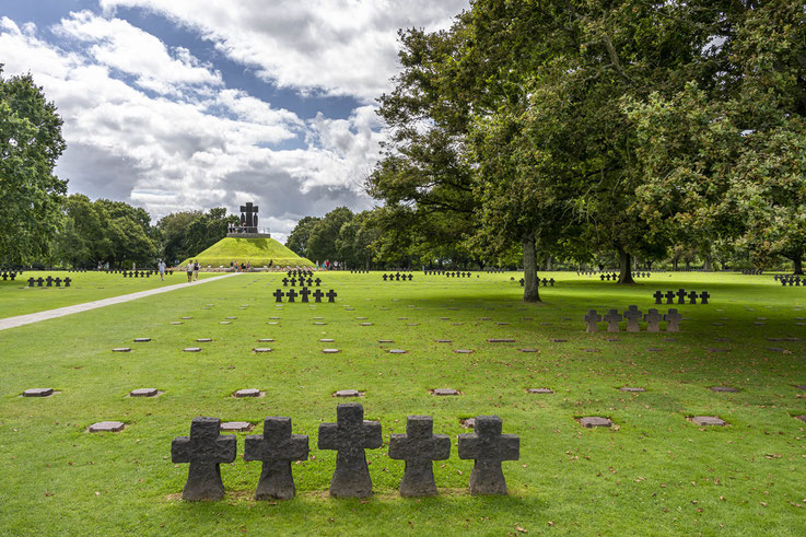 Der Soldatenfriedhof von La Cambe