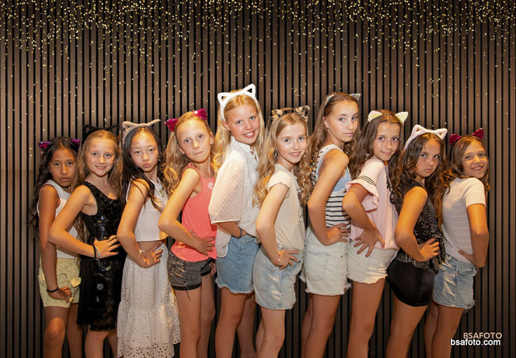 Kinderfotografie en fotoshoot kinderfeest in Breda en Oosterhout voor meisjes die hun verjaardag als fotomodel willen vieren