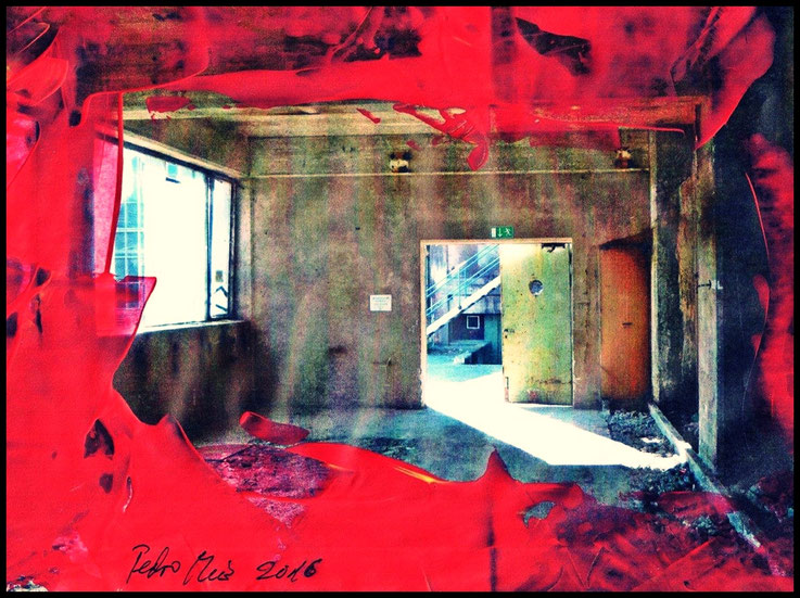 Pedro Meier ATTISHOLZ ÜBERMALT, Overpainted Photographs, Palimpsest, Werkzyklus Kettenreaktion 2016, Acryl, Art Campus Attisholz Areal Solothurn, Kunstperformance, Artwork by Pedro Meier Schriftsteller, Multimedia Artist, Künstlerlexikon SIKART Zürich
