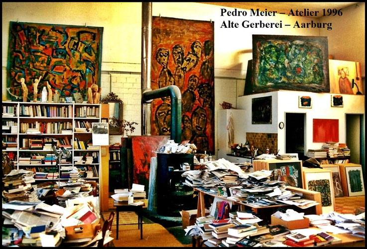 Pedro Meier Atelier 250 m² 1996 Alte Gerberei Aarburg, Wandbild »Tanzende Babylonische Sklaven«, Öl auf Jute 370 × 200 cm, Kleinskulpturen, Artist's book, Manuskripte, Bibliothek, Work in Progress by Pedro Meier, Schriftsteller Lyriker, Multimedia Artist