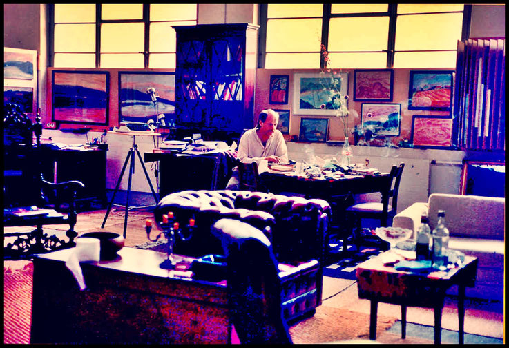 Pedro Meier Atelier 1999 Alte Gerberei, Fabrikareal Aarburg mit alten englischen Chesterfield-Möbeln, Pedro Meier Schriftsteller, Multimedia Artist, Conceptual Art, Spoken Word Performance, Autorenlexikon AdS Schweiz, Künstlerlexikon SIKART Zürich Visarte