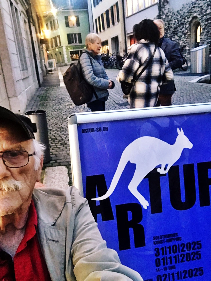 Pedro Meier ARTUR Solothurner Kunst-Hopping 2025 Galerie Löiegruebe Ausstellung 100 Jahre Visarte Solothurn, Pedro Meier Lyriker Schriftsteller, Multimedia Artist, Conceptual Art, Spoken Word Performance, Gesamtkunstwerk, FLUXUS DADA, Literaturport Berlin