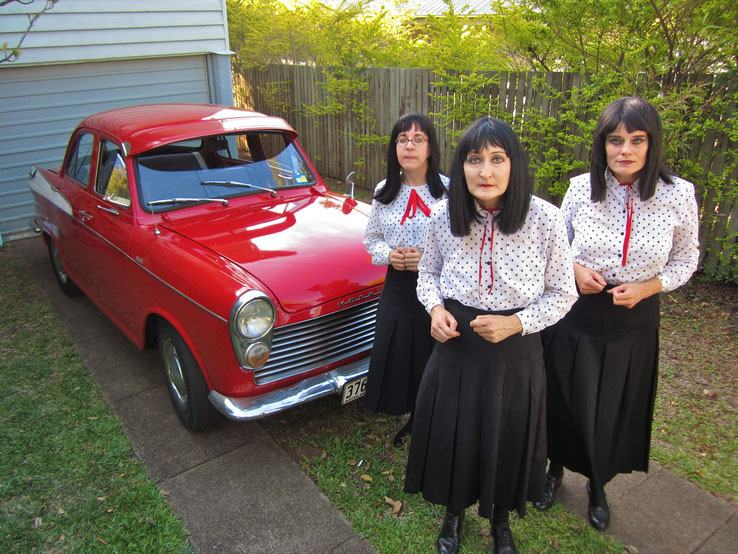 (L to R) Dawn Kransky, Mourne Kransky, Eve Kransky of The Kransky Sisters.