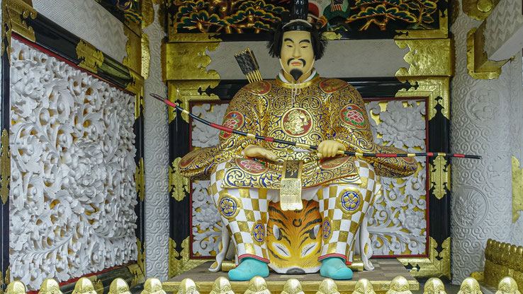 Divinité kami à la porte Yomei-mon, sancutaire de Nikko, Japon