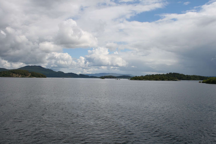 Visitor facilities at Loch Lomond are currently closed