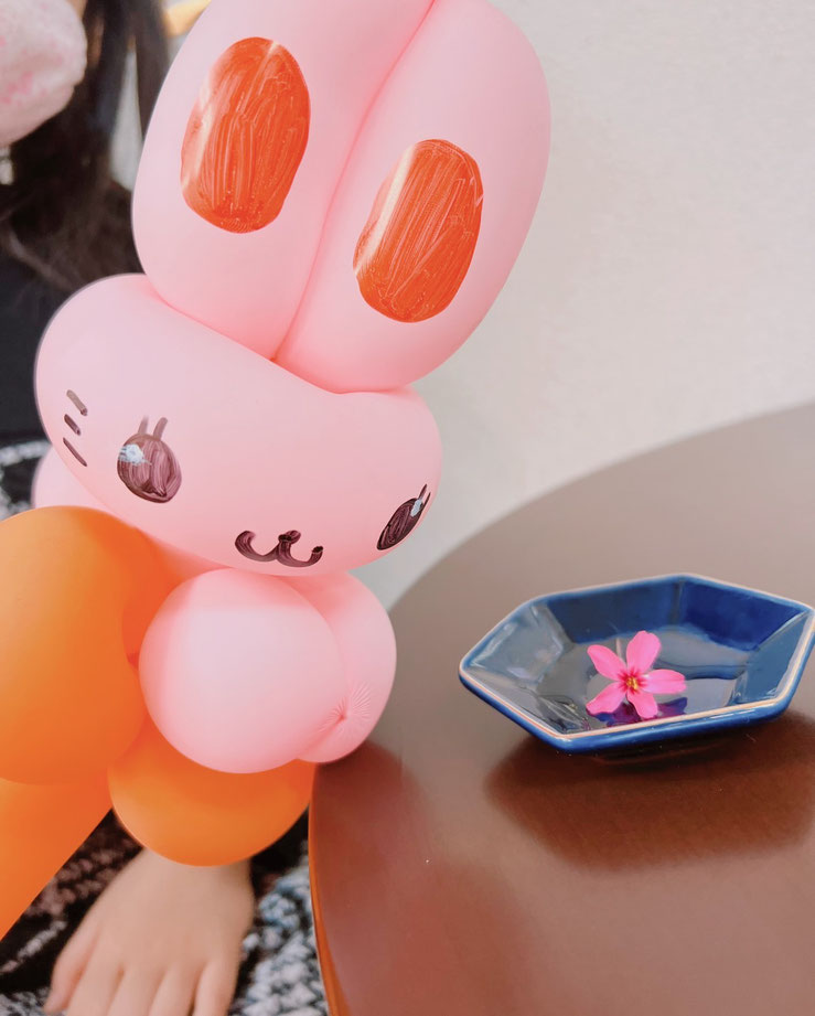 痛くない脱毛サロンDione吉祥寺本店 かわいいお花を一輪いただきました♪
