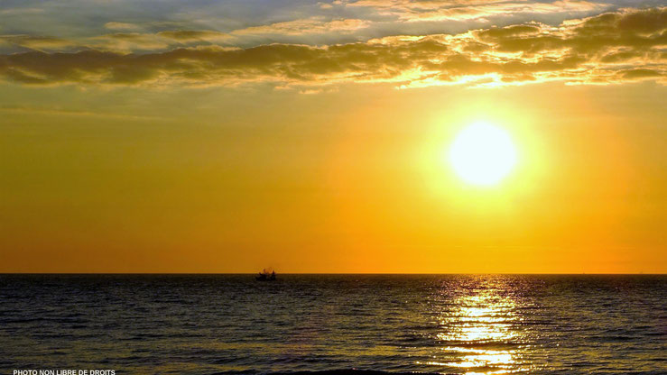 Soleil couchant à Trouville, Normandie