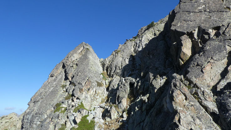 Couloir d'accès vers le sommet du Pic Allemand