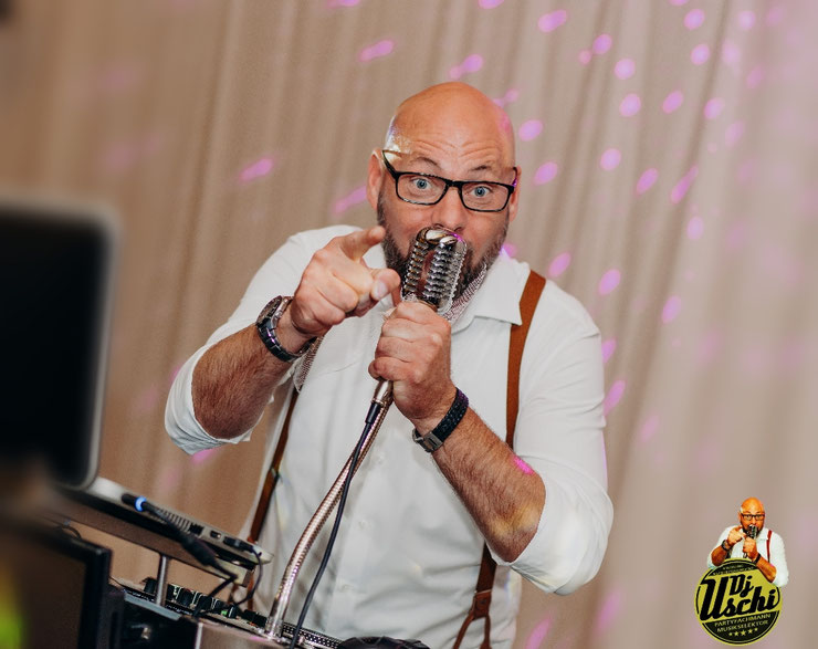 Das bin ich. DJ Uschi. Der Hochzeits-DJ in der Lüneburger Heide, Lüneburg, Hamburg, Celle, Soltau.
