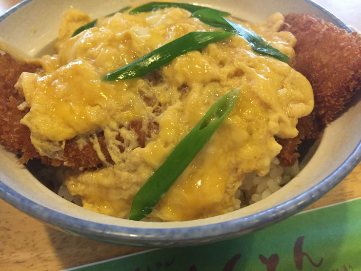 川之江駅前とんとんのカツ丼550円