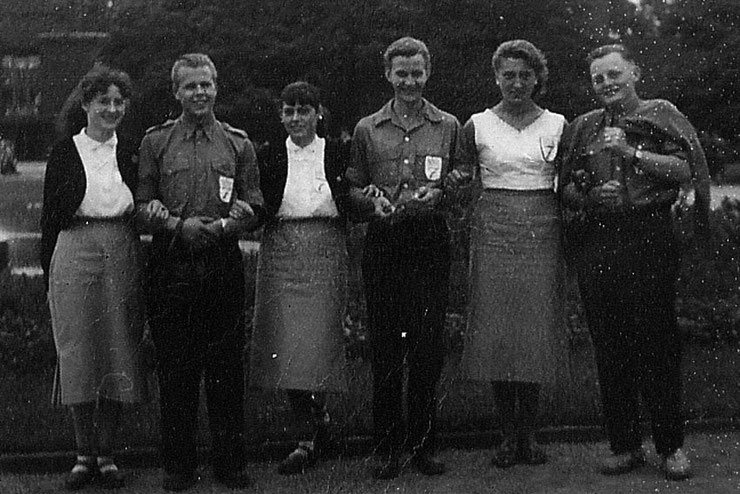 "Die böse Sieben": Elsa Metje, Günter Schüler, Rita Metje, Uwe Bruns, Hilde Laubusch, Dieter Pfusch und ???