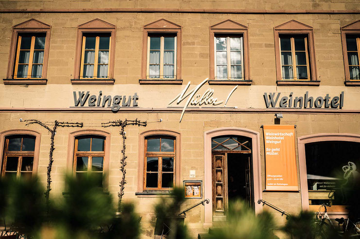 Weinhotel Weingut Müller Frontansicht