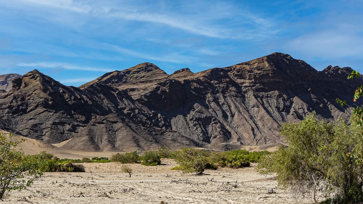 Paysage désertique près de Sesfontain, Namibie