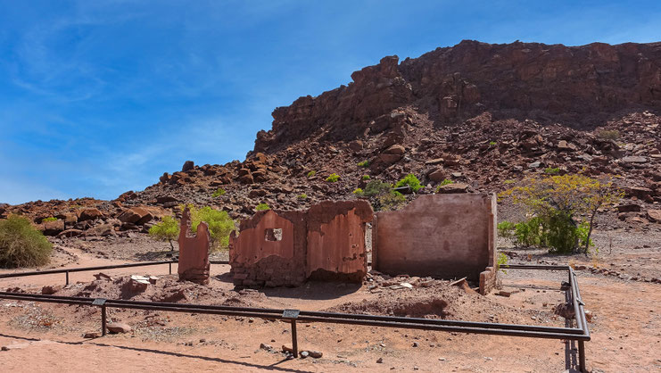 Ruines du XXème siècle, Twyfefontein, Namibie