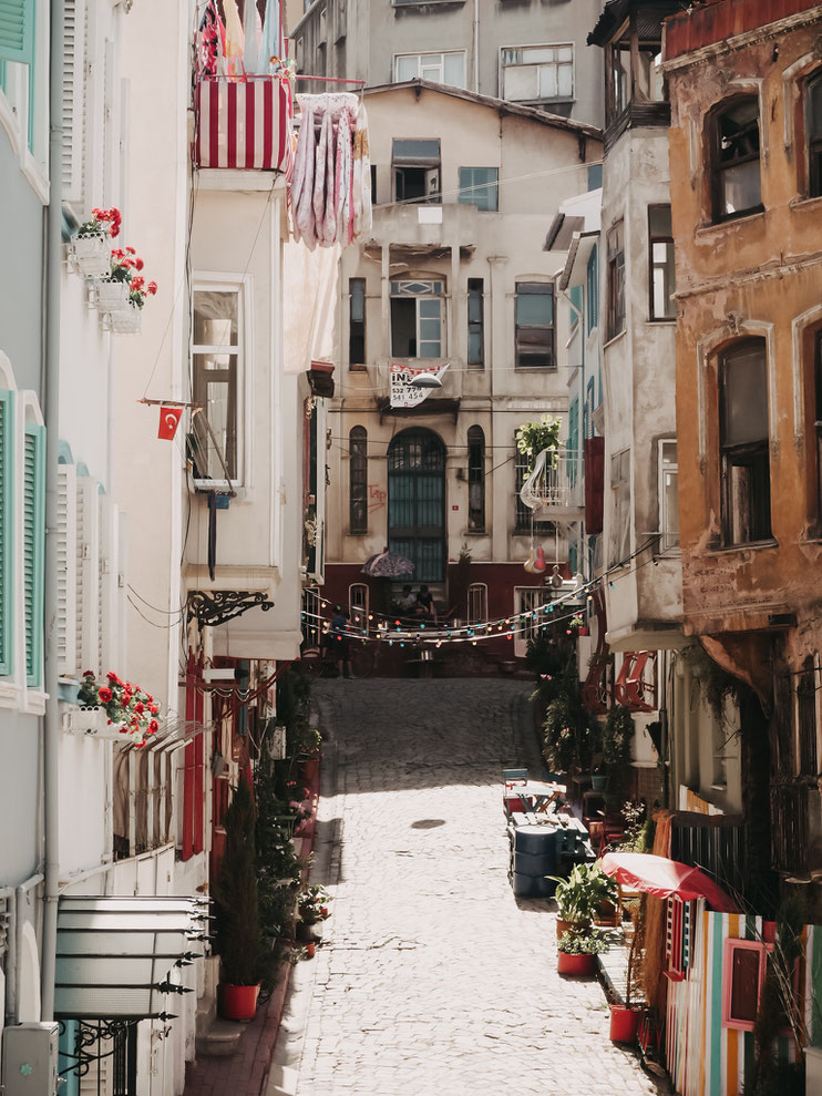 Mal ehrlich: diese Straße könnte es doch genauso gut in Italien oder Spanien geben