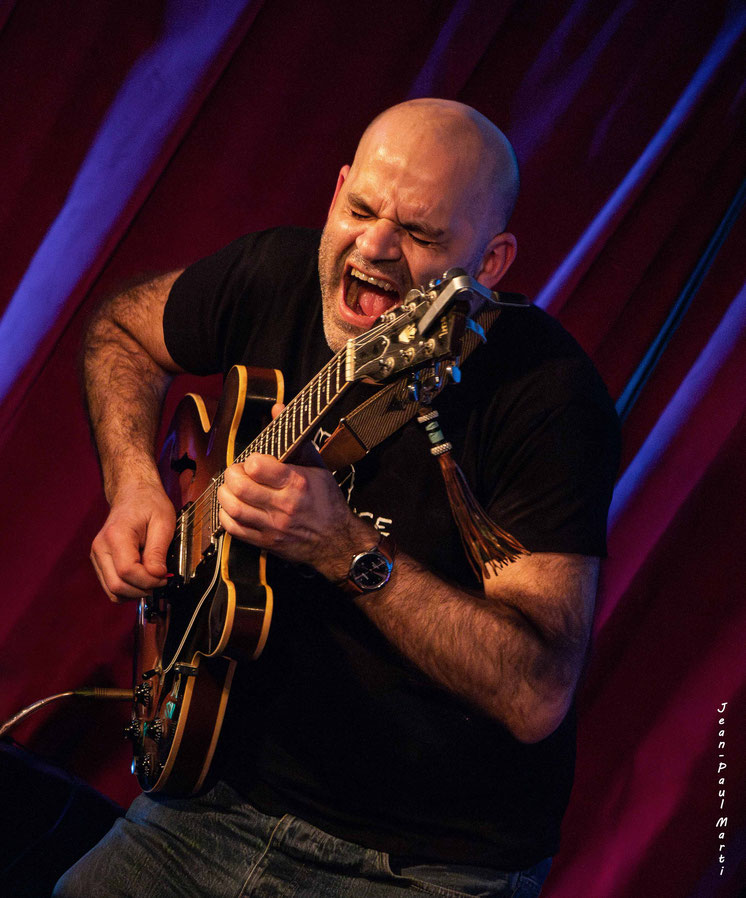 Pierre Durand (Pierre Durand Electric Quartet) -  VLA Vésinet live Afterworks. February 2025.