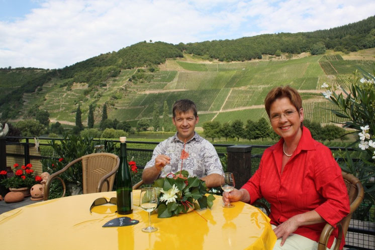 Ingrid Elisa und Sohn Harald "Winzermeister"